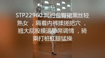 4个00后嫩妹妹！年纪不大超会玩！粗大双头龙，第一视角互插嫩穴，妹妹轮流上阵，骑乘位撑爆小穴