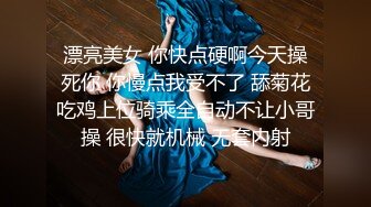 粉嫩得出水的女生 摘下口寨让人惊艳 好纯 (3)