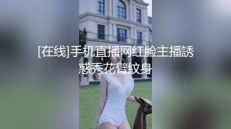 爬窗偷窥漂亮美眉光屁屁换衣服 皮肤白皙是贫乳 皮肤微黑是豪乳 你喜欢哪一个