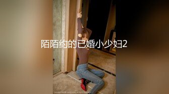 [MP4/ 585M] 颜值不错的大奶子少妇露脸让蒙面大哥草了奶子草小嘴真刺激，多体位蹂躏抽插浪叫不断