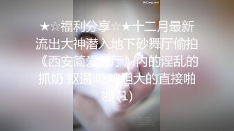 母子门：山东小伙家里干老妈，一直哼哼叫，可能才开始干逼